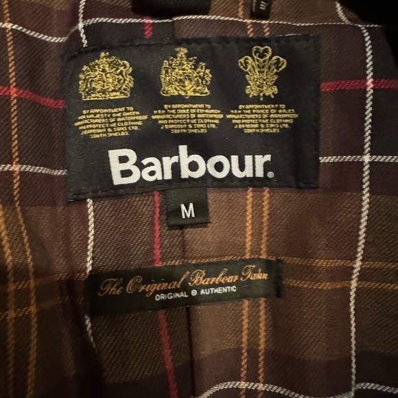 Barbour Classic Ashby Versatility medium weight Barbour waxed jacket. Size M - Picture 3 of 7